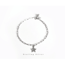 Load image into Gallery viewer, 925 Sterling Silver Shinning Bracelet For Women With Little Star Shape Icon
