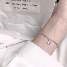 Load image into Gallery viewer, 925 Sterling Silver Shinning Bracelet For Women With Little Star Shape Icon
