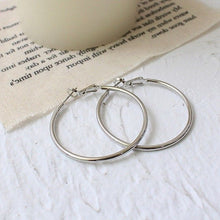 Load image into Gallery viewer, 925 Sterling Silver Shinning Bold Cirlce Earrings
